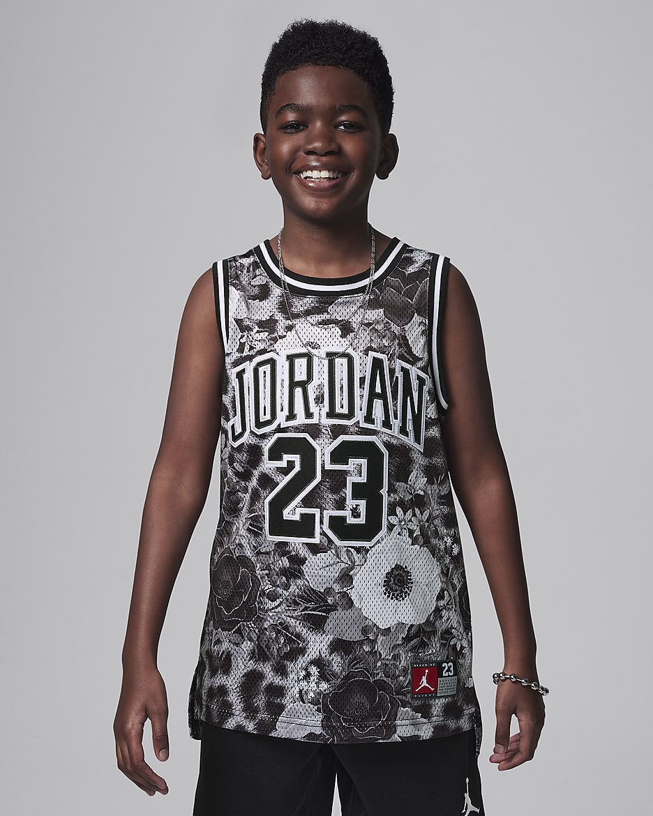 Jordan jersey black and white store
